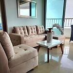Beachfront Apartment In Bocagrande