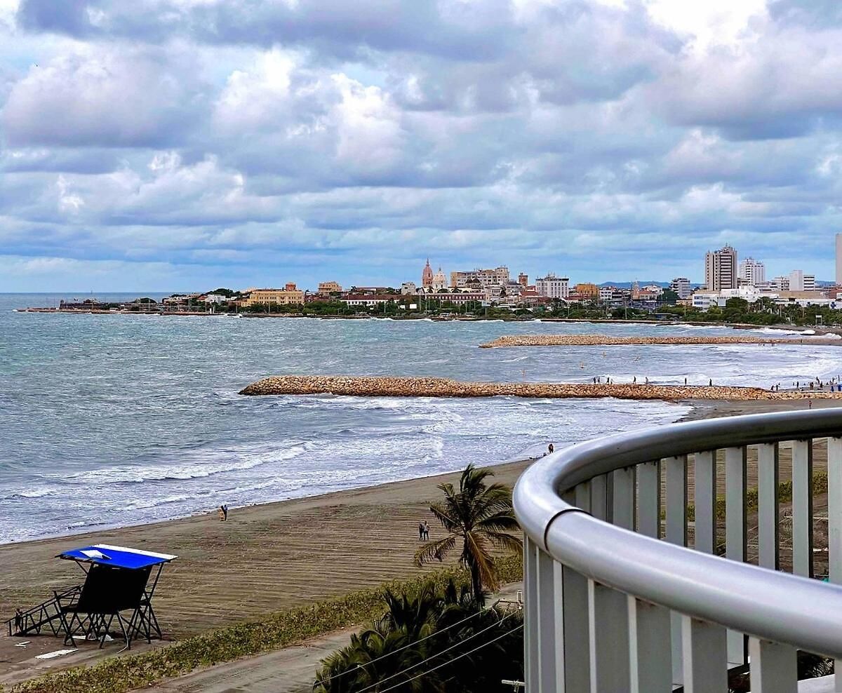Beachfront In Bocagrande * Cartagena
