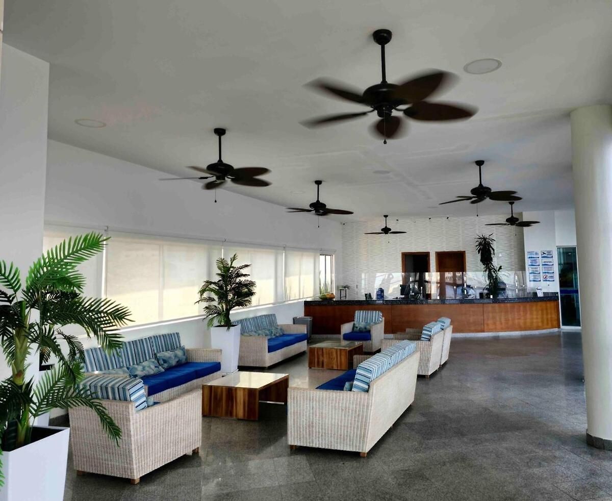 Apartamento Beachfront In Bocagrande Cartagena