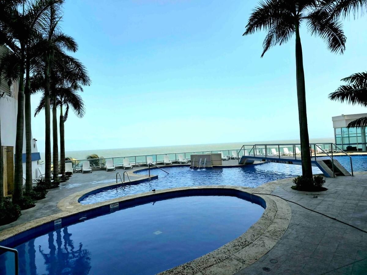 Beachfront In Bocagrande