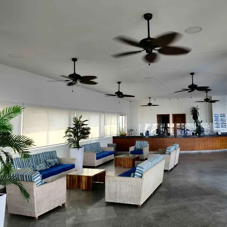 Apartamento Beachfront In Bocagrande Cartagena